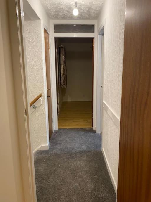 3 Bedroom Home-إنفيركيثينغ المظهر الخارجي الصورة